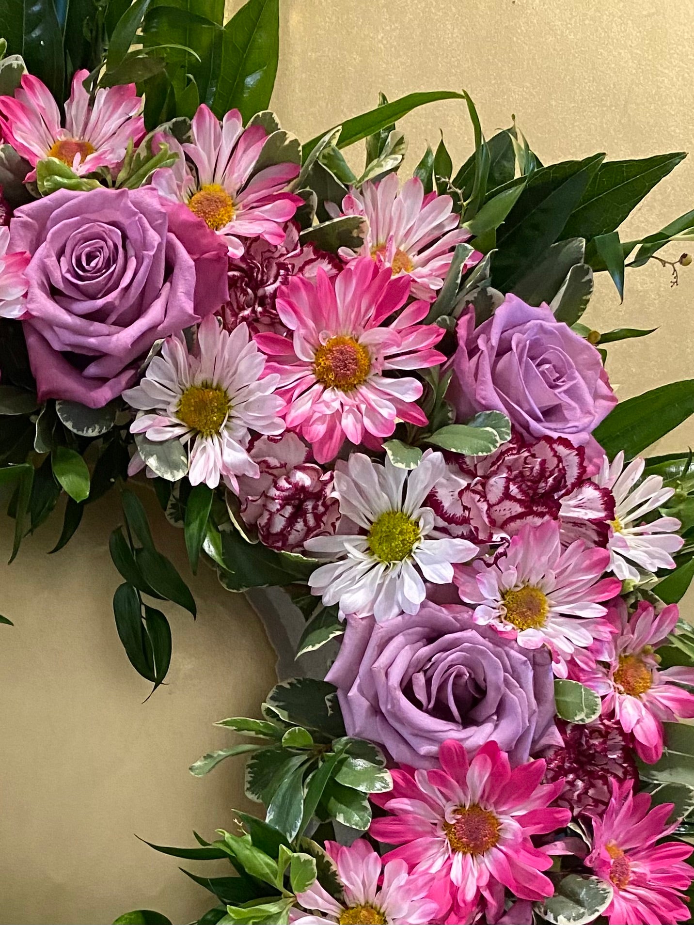 Wreath WH-13
