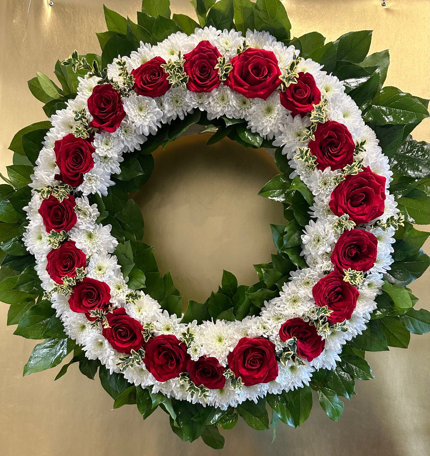 Wreath WH-12