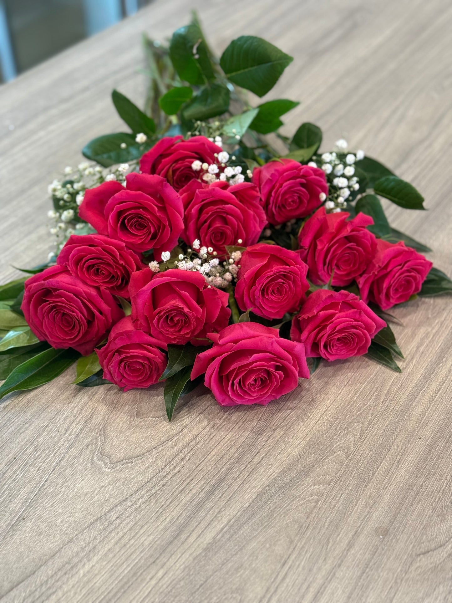 RB05 - Hot Pink Roses, Long Stem